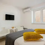 Apartment Banje Beach 2